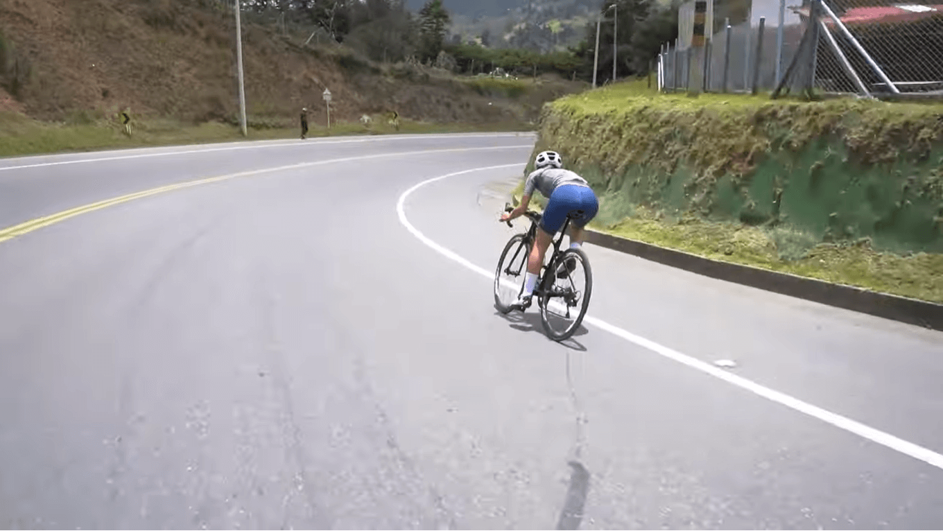 Realiza este entrenamiento de 4 minutos para mejorar tu resistencia ⏱️&#128692;